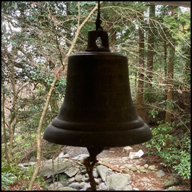 鐘のイメージ写真